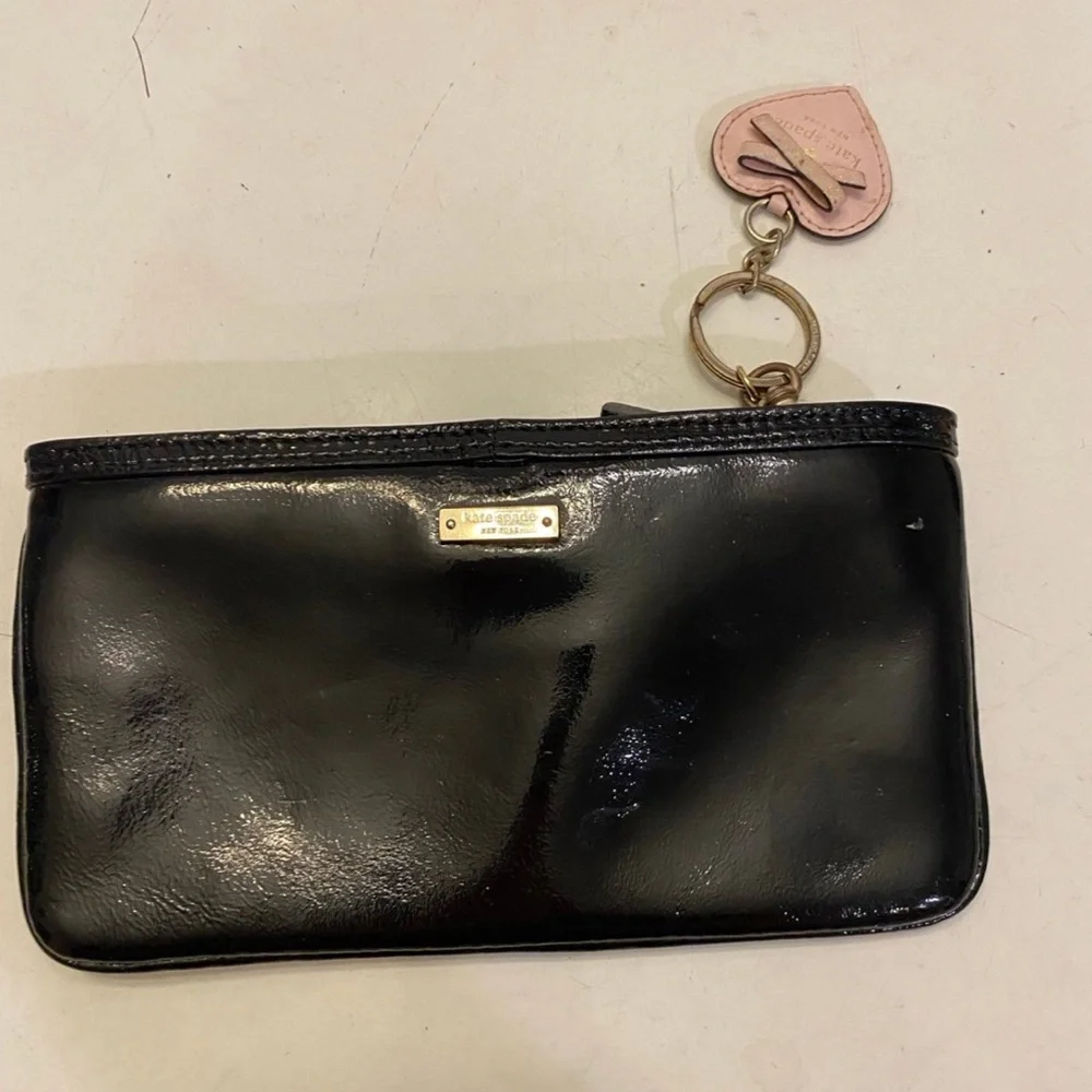 Kate Spade York Bow Front Pochette Wristlet Clutch with charm